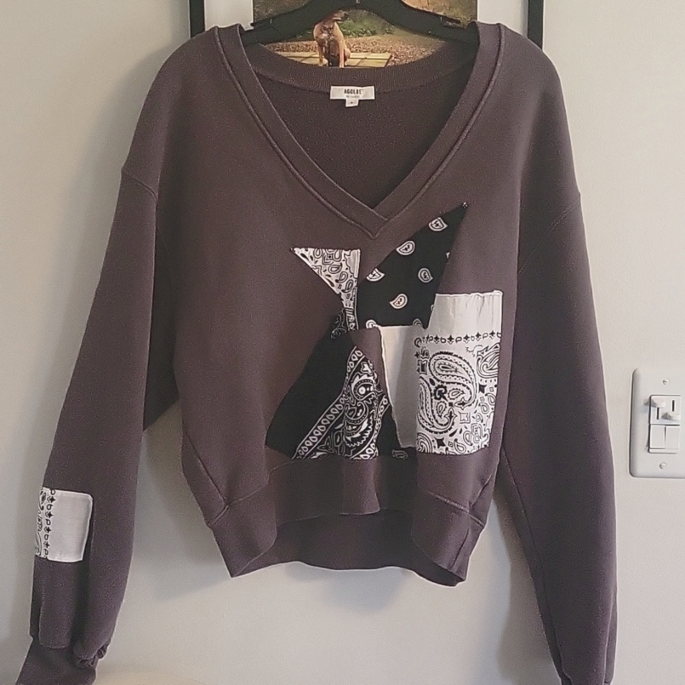 Agolde Deep V-Neck Loose-Fitting Patchwork Sweats… - image 1